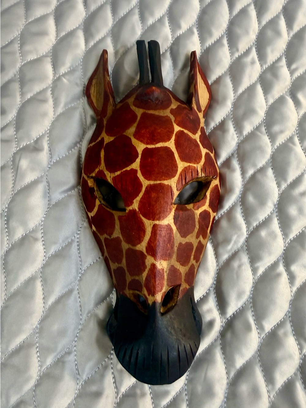 Handcrafted Giraffe Wall Mask — Red & Cream Decorative Accent